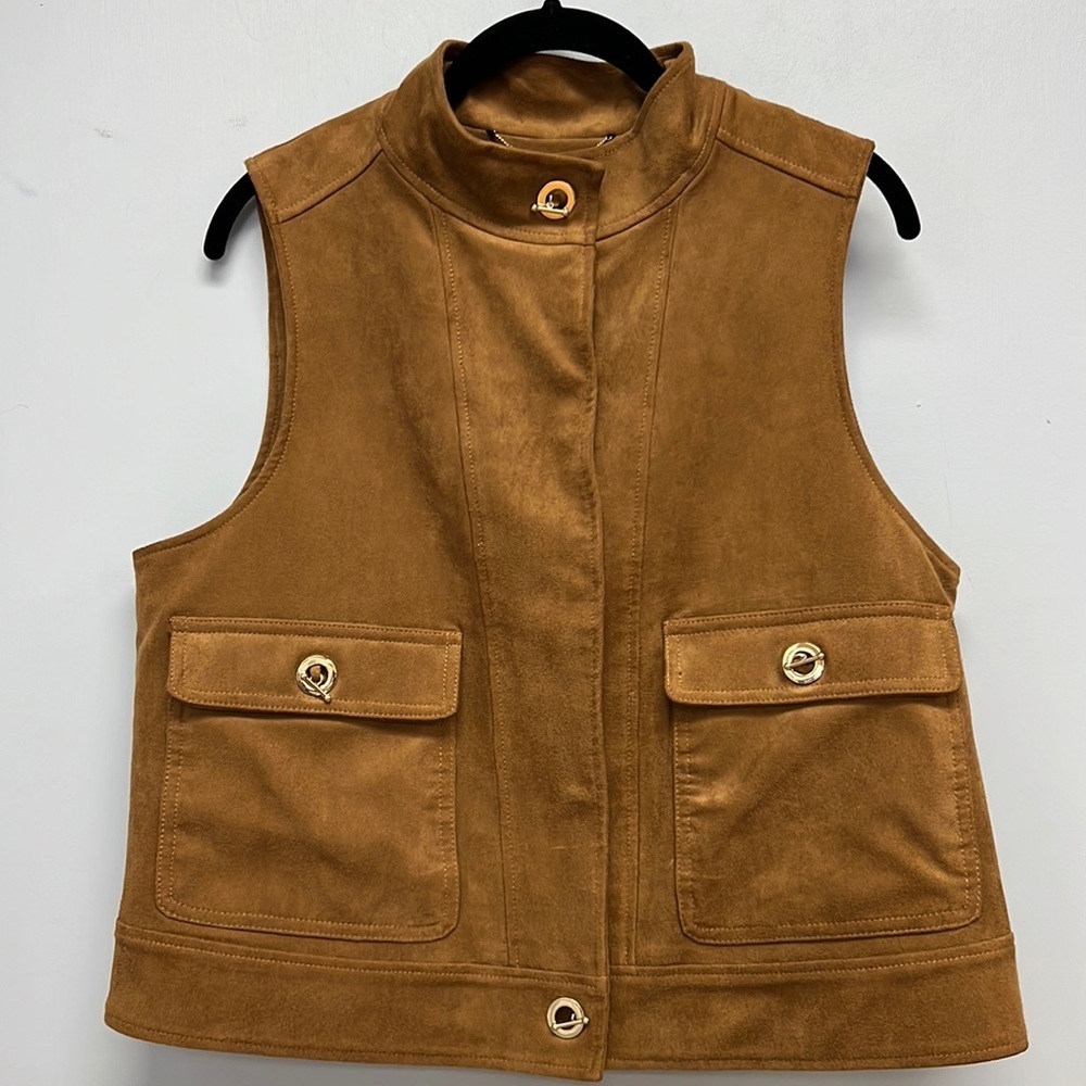 Black Label by Chico’s Faux Suede Vest - Picture 1 of 7